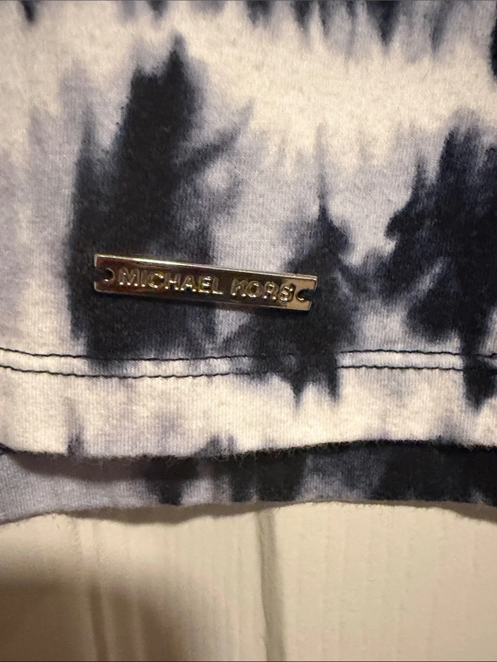 Michael Kors Black and White Tie-Dye V-Neck Tee